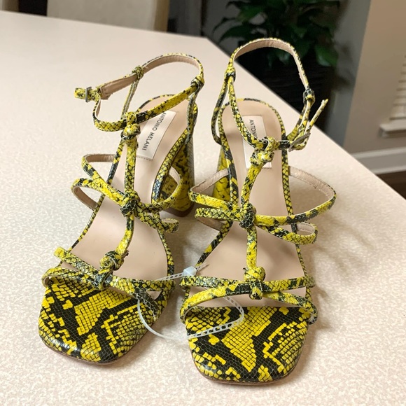 Antonio Melani Bayslie Leather Knotted Sandals - Picture 2 of 11